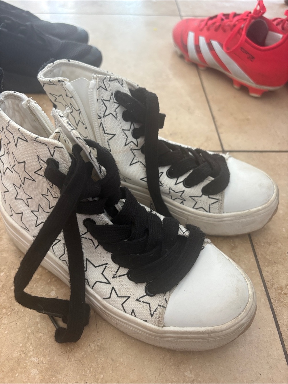 Target White High-Top Sneakers with Black Star Print and Black Laces